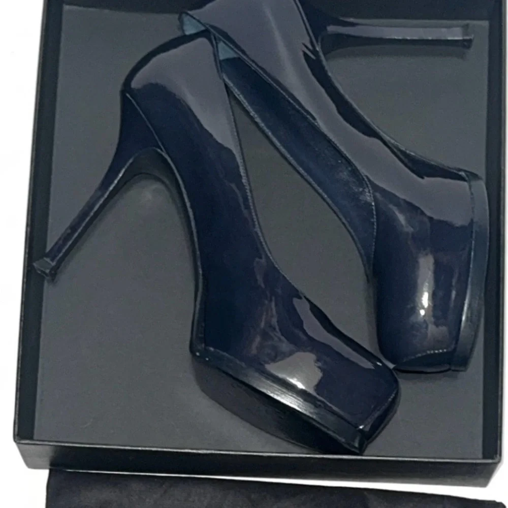 SAINT LAURENT Tribtoo 80 Patent Navy Blue Leather Heel Round Toe Pumps Size 40 - Picture 7 of 16
